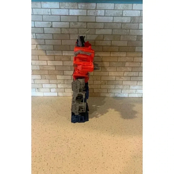 Prime Ez-17 Optimus Maximus - Picture 2 of 4